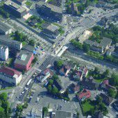 Bald ist Halbzeit beim Brückenbau