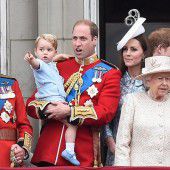 Traditionelle Parade zu Ehren der Queen