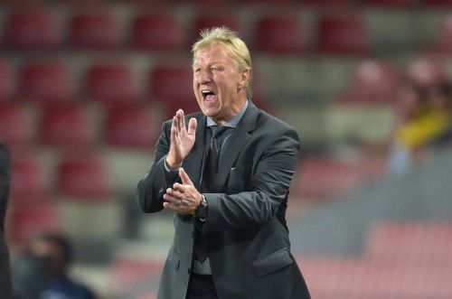 Enttäuschung nach dem Aus: DFB-Coach Horst Hrubesch. Foto: gepa