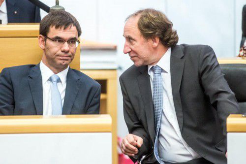 Ernste Mienen beim Thema Asyl: Markus Wallner und Johannes Rauch. Foto: VN/Steurer
