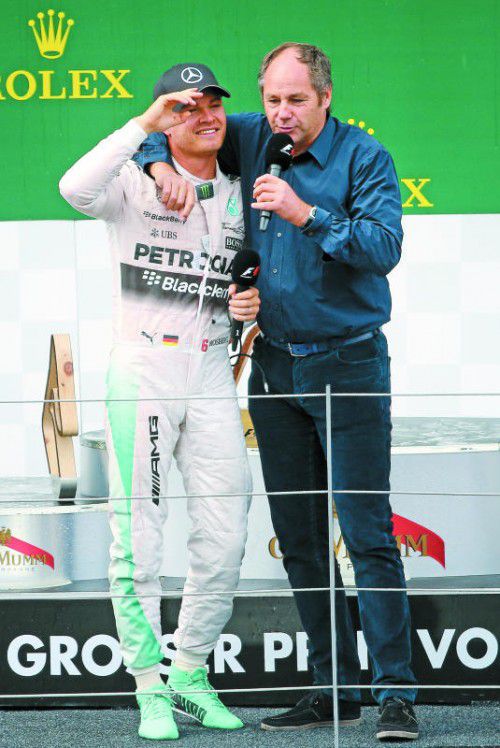 Gerhard Berger zu Nico Rosberg: „Good Job, Lewis.“ Foto: gepa