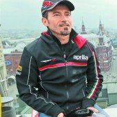 Rückkehr von Max Biaggi auf die Rennstrecke