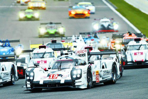 Mehr Spannung geht nicht: die aktuellen LMP1-Hybrid-Sportprototypen von Porsche, Audi und Toyota dürften sich ein Mega-Rennen liefern. Foto: WEC
