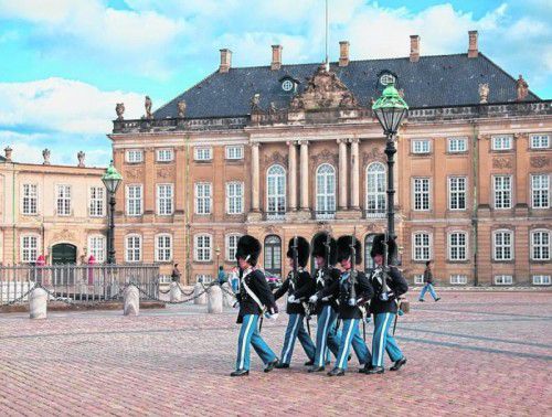 Schloss Amalienborg mit seinen Wachen. Foto: Fedor Selivanov