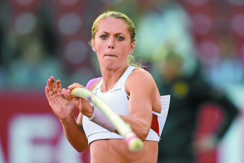 Ein Trainingssprung in Innsbruck war verhängnisvoll: Kira Grünberg stürzte kopfüber in den Einstichkasten.
