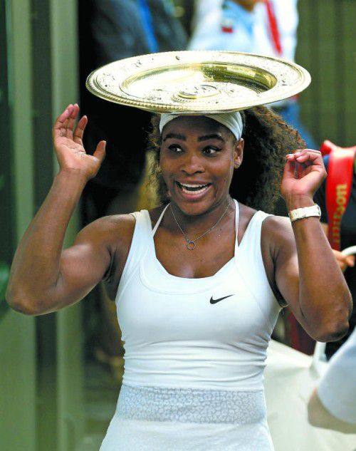 Erleichterung bei Serena Williams: mit dem sechsten Sieg in Wimbledon liegt sie weiter auf Grand-Slam-Kurs. Foto: ap