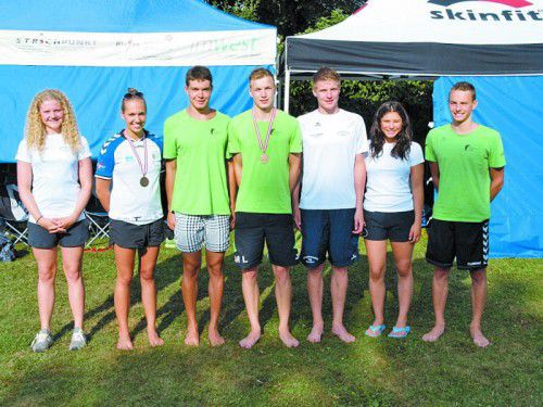 Hanna Kubesch, Celina Lutter, Johannes Cepicka, Mathias Lisch, Andreas Winsauer, Agnes Hollenstein und Peter Konzet (v. l.)