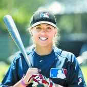 Eine Frau weckt das Interesse der Major League