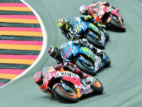 Schräge Typen auf dem Sachsenring: Marc Marquez, Jorge Lorenzo, Valentino Rossi und Dani Pedrosa. Foto: ap