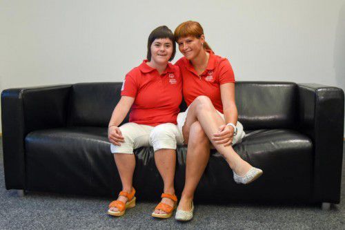 Verstehen sich blendend: Julia Breuss (r.) und Nicole Raid.
