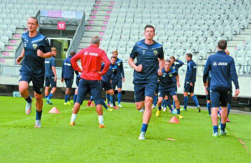 Zwei, die ihre Mitspieler heute mitreißen wollen: Stürmer Hannes Aigner (links) und Verteidiger Andreas Lienhart.