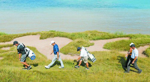 Bei den PGA-Championship in Sheboygan wartet eine Bunker-Orgie auf die Golfstars. Allein das 18. Loch auf dem Whistling-Strait-Kurs wartet mit 96 Stück auf.