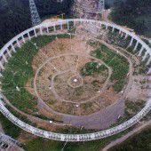 In China entsteht weltweit größtes Radioteleskop