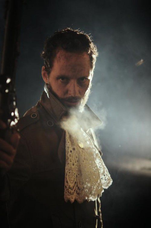 Tim Engemann spielt auf dem Muttersberg den Macbeth im gleichnamigen Drama von Shakespeare.