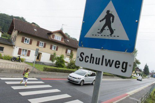 Wer den Schulweg gut kennt, geht ihn umso sicherer.