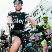 Bernhard Eisel nimmt bei Sky Abschied