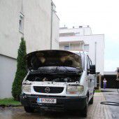 Auto geht in Lauterach in Flammen auf