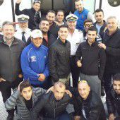 FC Dornbirn ging mit Flüchtlingen auf Schifffahrt
