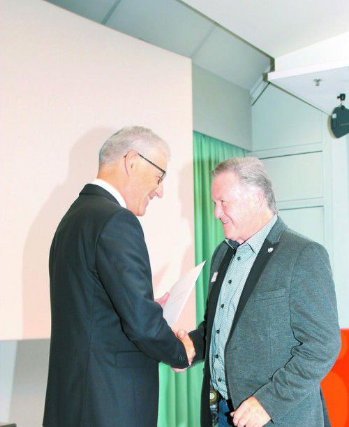 Stiftungsratspräsident Christian Fiechter und Arnold Feuerstein.