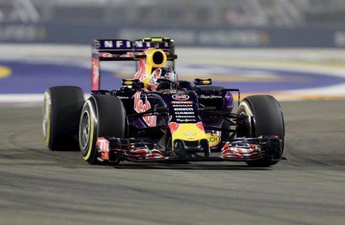 Überraschte im Training mit der Bestzeit: Daniil Kwjat im Red Bull.