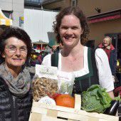 Bauernmarktfahrer unterstützen Familie