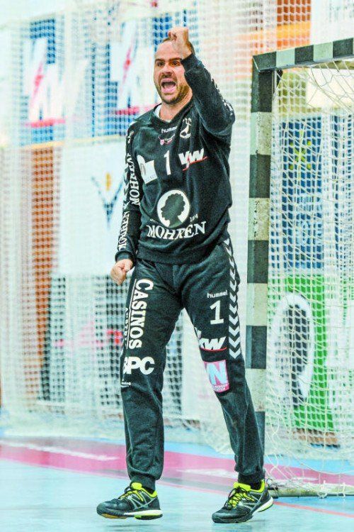 Goran Aleksic steht die siebte Saison im Tor der Bregenzer Handballer und wartet sehnlichst auf seine Einbürgerung.