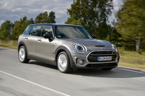 Mini Clubman: Split Doors geben dem Heck die besondere Note. Man kann sie berührungslos öffnen.