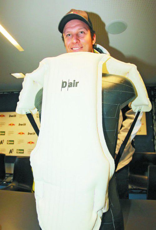 Aksel Lund Svindal präsentierte bereits 2012 den Airbag-Prototypen zur Erhöhung der Sicherheit im Skirennsport.