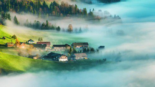 Auch dieses beeindruckende Foto findet sich im VN-Kalender „Unser schönes Vorarlberg“.