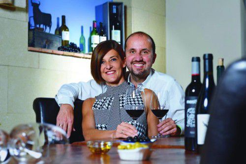 Beate und Manuel Espinoza-Mayr bringen spanische Spitzenweine nach Lustenau.