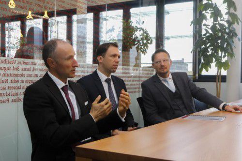 Christian Fegg, Peter Scherbaum (Standortleiter Bregenz) und Robert Karas.