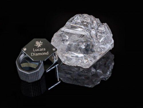 Der 1111 Karat schwere Edelstein wurde in Botswana entdeckt.