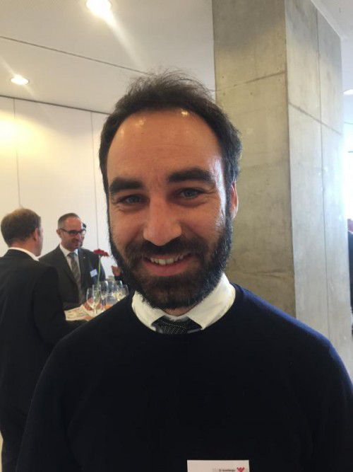 Der Vortrag war sehr informativ. Ich habe es toll gefunden, dass Frau Professor Bütler auf elegante Weise ausgesprochen hat, was sehr vielen am Herzen liegt. Es würde mich sehr freuen, wenn sich das die Politik auch zu Herzen nimmt und entsprechend handelt. 