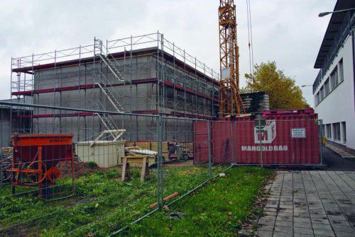 Die Fertigstellung des Gebäudes ist für Mai 2016 vorgesehen.