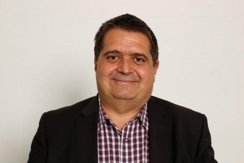 Erfolgreiche Unternehmen sind offen für gesellschaftliche und wirtschaftliche Entwicklungen, denn alles andere wäre fatal. Und wenn sie besonders erfolgreich sind, dann geben diese Firmen mit neuen Ideen die Richtung vor. Das Vorarlberger Wirtschaftsforum ist die Veranstaltung, bei der nunmehr zum 32. Mal über Veränderung und Wandel gesprochen wurde, bei der Zukunftsthemen im Mittelpunkt stehen und kontroverse Themen zur Sprache kommen. Der Austausch ist für die Wirtschaft wichtig, um beweglich zu bleiben, um auf neue Herausforderungen reagieren zu können. Die Wirtschaft ist im Wandel, Stillstand wäre tödlich. Die Beiträge der heurigen Referenten lieferten in diesem Sinne Impulse für die Teilnehmer.