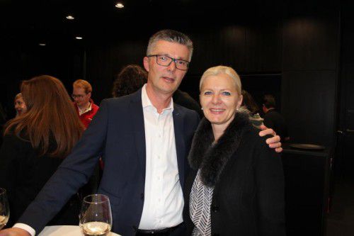 Feierten mit: Reinhard Braito und Michaela Wagner.