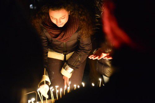Gebet der Religionen gegen Terror und Flucht.