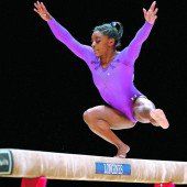 Simone Biles gewann noch zwei WM-Titel