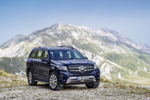 Mercedes hat den GL gründlich überarbeitet und ihm gleichzeitig einen neuen Namen gegeben. Marktstart ist im März 2016.