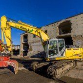 Die Bagger knabbern sich durchs Rupp-Areal