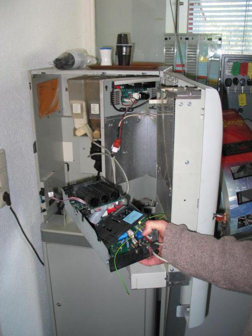 Eine besondere Spezialität des Angeklagten: Kaffeeautomaten aufbrechen.
