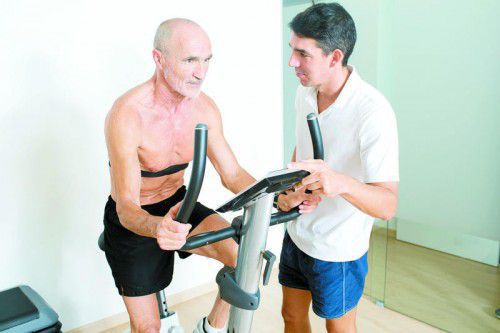 Eine Sporttauglichkeitsuntersuchung empfiehlt sich immer, besonders aber in einem fortgeschritteneren Alter.