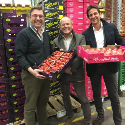 Hubert, Werner und Patrick Grabher (v. l. n. r.) versorgen die Vorarlberger täglich mit Vitaminen.