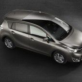 Toyota legt beim Verso dezent Hand an