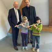 Neue Flöten für Bludenzer Musikschule