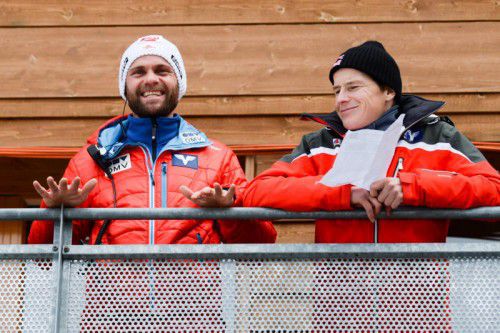 Andreas Widhölzl (links im Bild mit Andreas Goldberger) kehrt als Kotrainer auf die Skiflug-Schanze auf dem Kulm zurück.