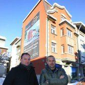 Altes Gummi-Kühne-Gebäude wird zu neuem Wohn- und Geschäftshaus