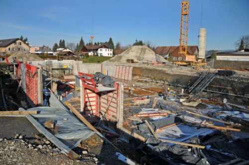 Die Höchster Schule wird bis Ende 2017 fertiggestellt.