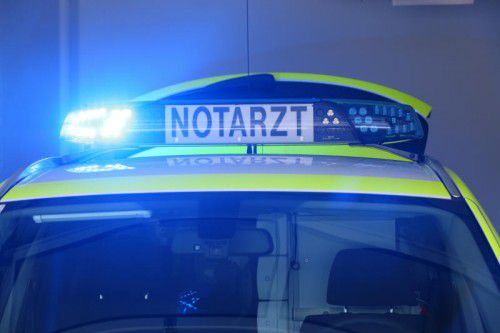 Eine verletzte Person wurde von der Rettung versorgt.