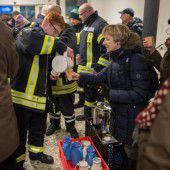 Wintereinbruch lässt Fahrgäste stranden